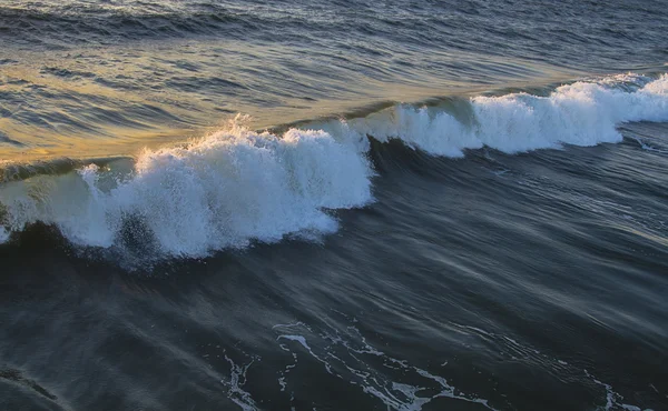 Crashing wave — Stock Photo, Image