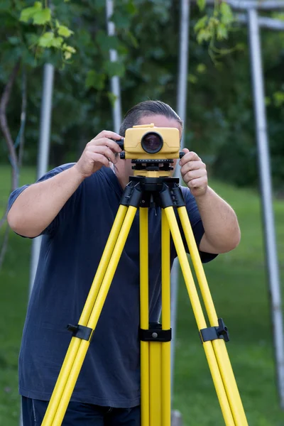 Land surveyor — Stock Photo, Image