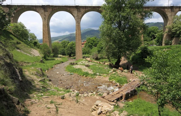 A bridge in the mountains near Klisura, Bulgaria — Stock Photo, Image
