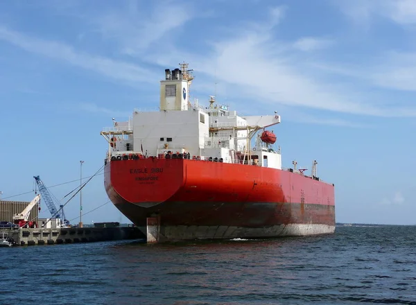 Navio Abastecimento Petróleo Atracado Porto Pensacola Flórida Eua — Fotografia de Stock