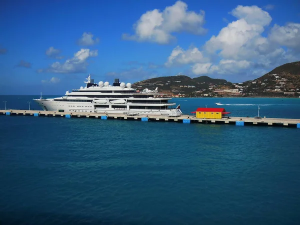 Cruise Ship Docked Maarten Pier Maarten — стокове фото