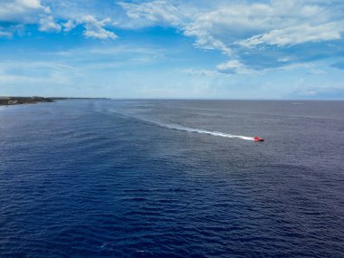 Cozumel, Meksika kıyılarında tekne gezintisi