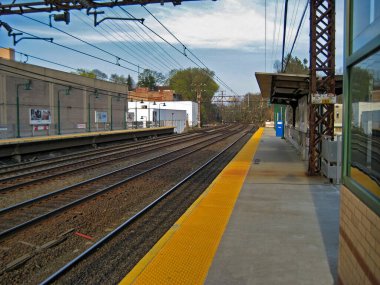 Greenwich, Connecticut 'taki Metro North tren istasyonu.