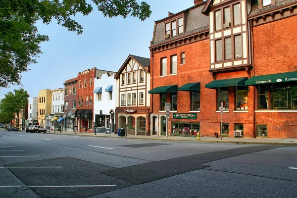 Greenwich Bulvarı 'nda alışveriş bölgesi Greenwich, Connecticut
