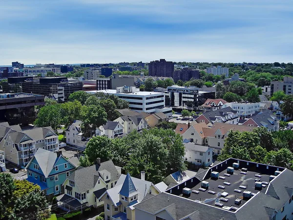 Stamford 'un ve Connecticut' taki banliyölerin hava manzarası