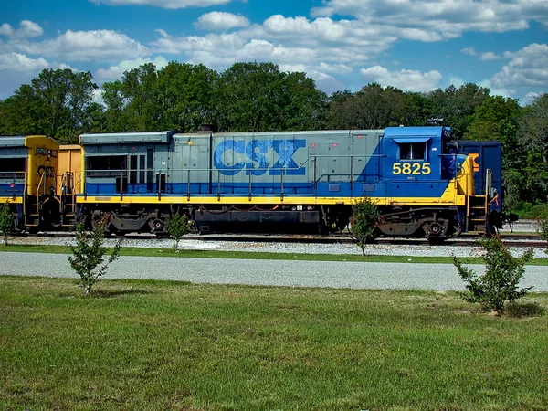 Diesel Locomotive 5825 Estação Ferroviária Pensacola Csx Pensacola Flórida Eua — Fotografia de Stock