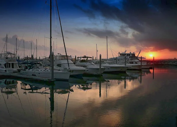 Boote Und Yachten Einem Yachthafen Der Innenstadt Von Pensacola Florida — Stockfoto