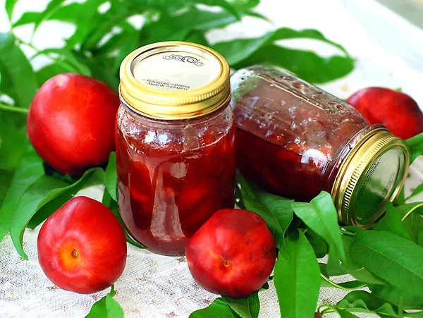 Nectarine, perzik jam. — Stockfoto