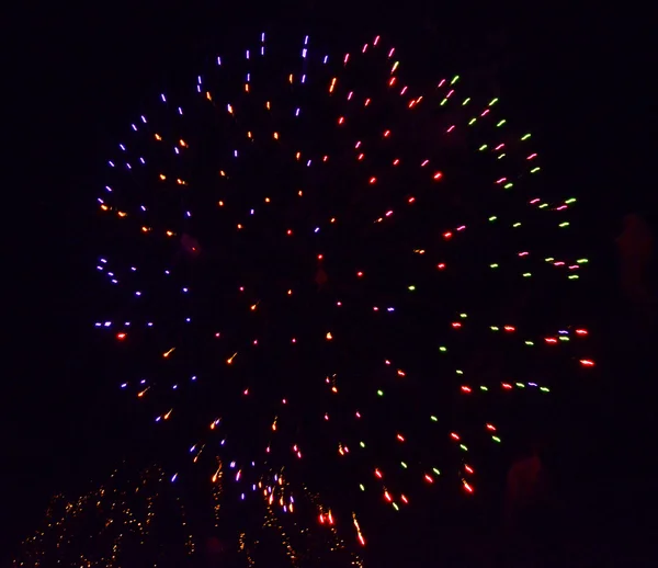 Saudação, fogos de artifício . — Fotografia de Stock