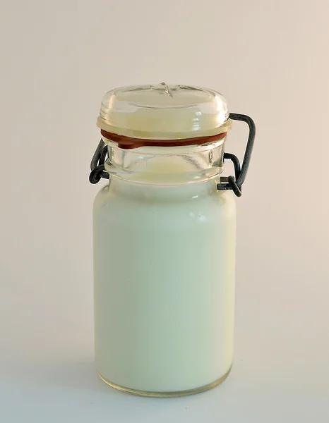 Amerikai vintage tej-palack. — Stock Fotó