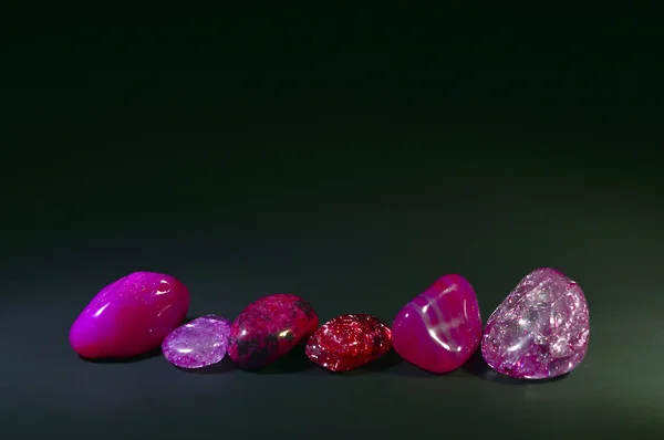 Stenen, gekleurde kristallen. — Stockfoto