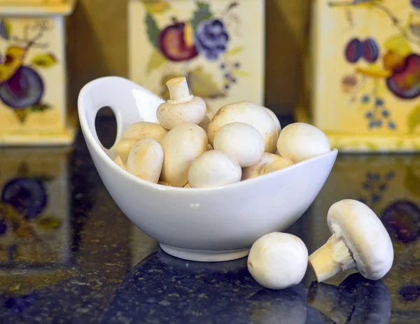 Button mushrooms. — Stock Photo, Image