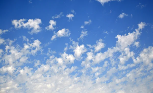 Cielo azul. — Foto de Stock