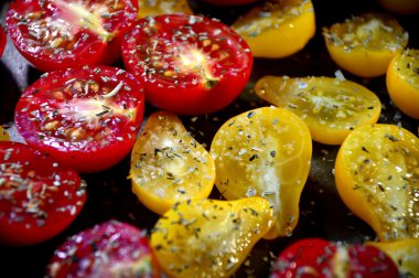 Güneş kurutulmuş domates