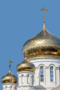  Dini bir binanın kubbeleri. Din.