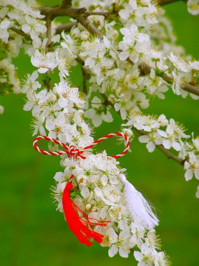 MARTISOR) Odası (- baharın başlangıcı Romen sembolü.