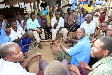 Yerel demlemek - kabermaido - uganda