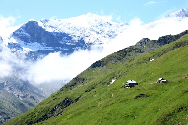 Mountain Cabin — Stock Photo, Image