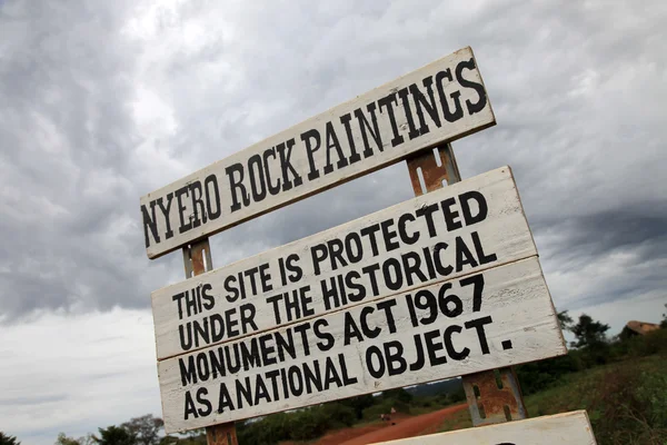 Nyero rock grottor - uganda, Afrika — Stockfoto