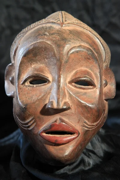 African Tribal Mask - Chokwe Tribe — Stock Photo, Image