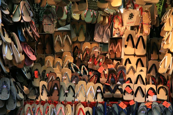 Japanska sandal shop - asakusa, tokyo city, japan — Stockfoto