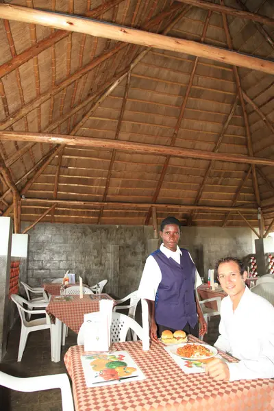 Lyx Hotell restaurang, uganda, Afrika — Stockfoto