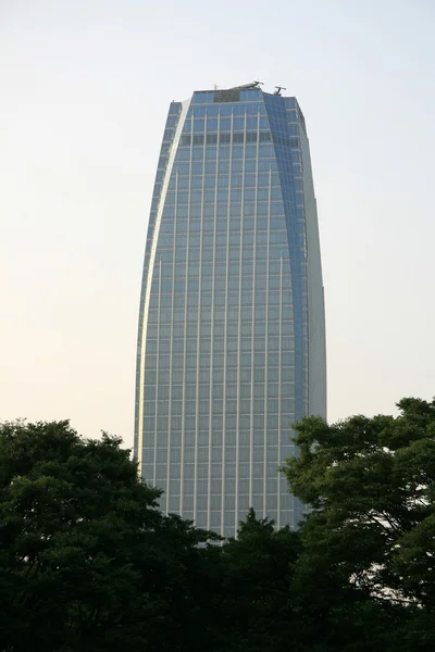 Hoog lucht schraper - stad Tokio, japan — Stockfoto