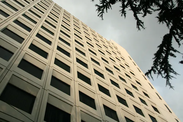 Hohe bürogebäude, nagasaki city, japan — Stockfoto