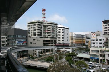 gökyüzü tren - naha şehir, okinawa, japan