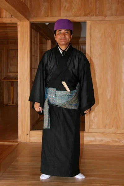 Homme habillé japonais traditionnel - Château de Shuri — Photo