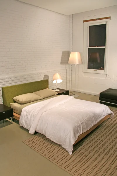 Lüks modern tasarlanmış iç yatak odası — Stok fotoğraf