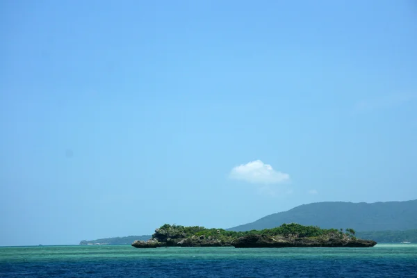 Остров Ириомоте Джима, Окинава, Япония — стоковое фото