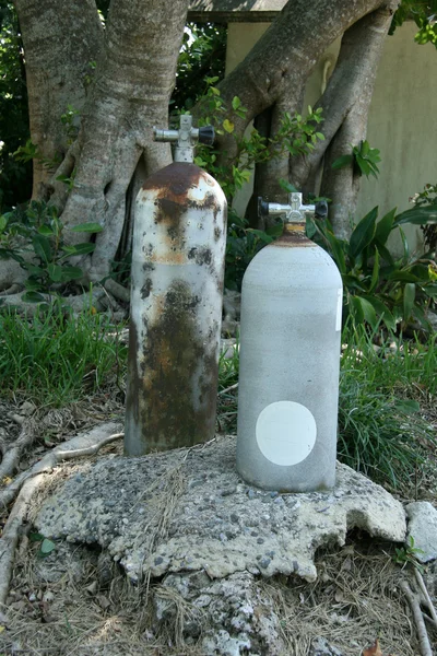 Oxygen Tanks - Iriomote Jima Island, Okinawa, Japan — Stock Photo, Image