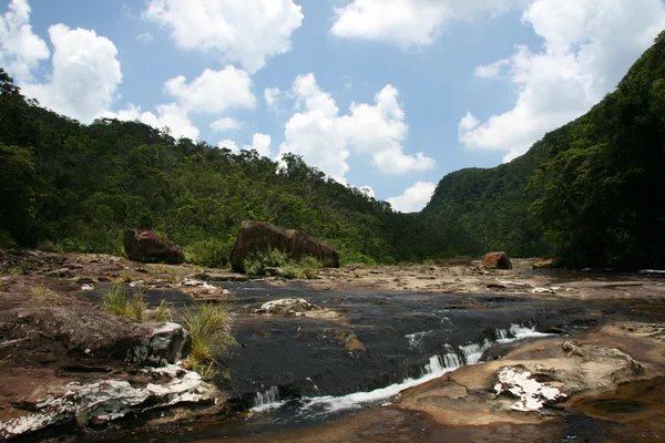 Mariyudo водоспад Trek, острів Iriomote, Окінава — стокове фото