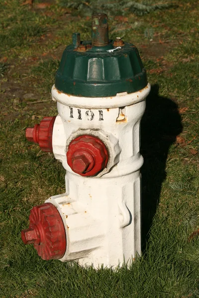 Water Hydrant - Red, White and Green — Stock Photo, Image