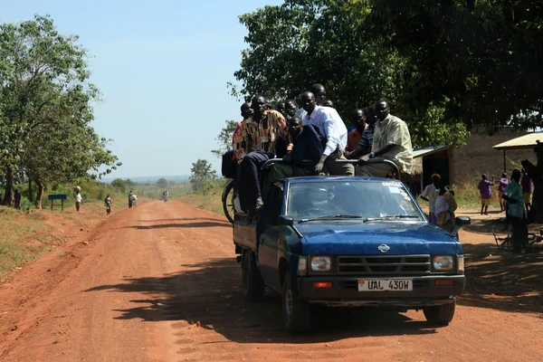 Strada sterrata - uganda, africa — Foto Stock