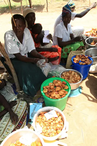 Lokala marknaden uganda, Afrika — Stockfoto