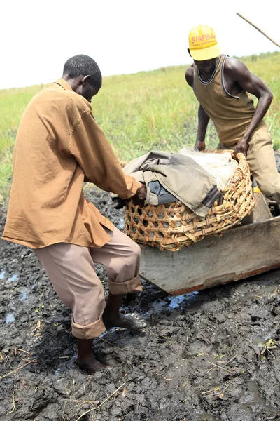 Flytande fiske by - uganda, Afrika — Stockfoto