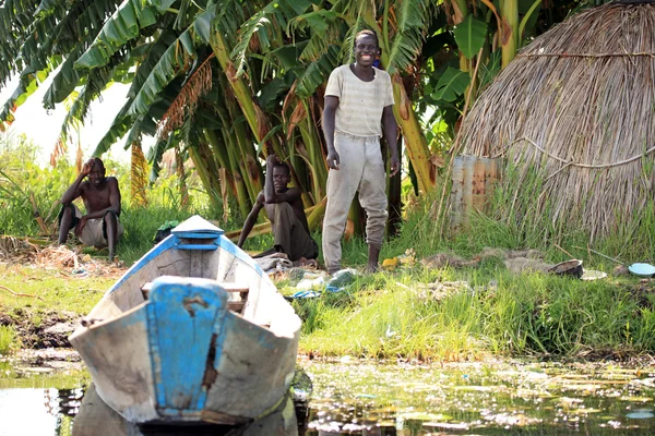 Flytande fiske by - uganda, Afrika — Stockfoto