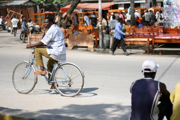 Man Riding Bicycle — Stock Photo, Image