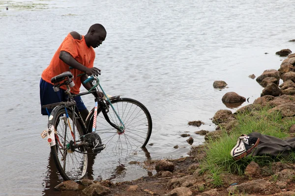 Krajobraz jeziora - jezioro bisina - uganda, Afryka — Zdjęcie stockowe