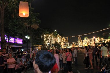 Bangkok - Aralık 5: Kral'ın doğum günü kutlaması - Tayland 2010