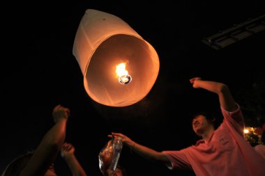 Bangkok - Aralık 5: Kral'ın doğum günü kutlaması - Tayland 2010