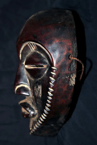 非洲部落面具-bakoba 部落 — 图库照片