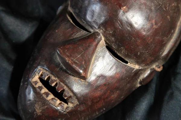 African Tribal Mask - Lega Tribe — Stock Photo, Image