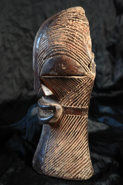 Africké kmenové masky - songe kmen — Stock fotografie