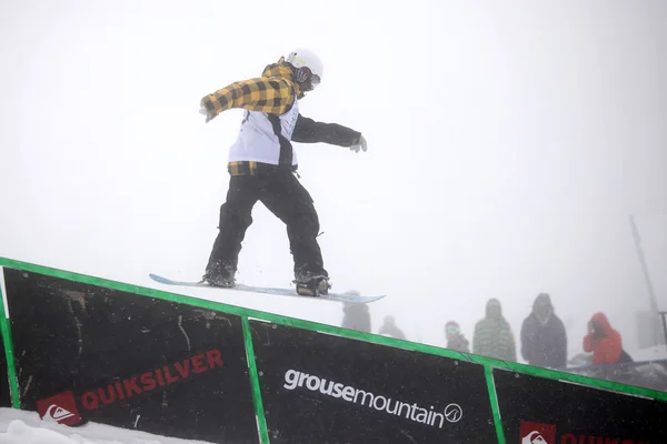 VANCOUVER - MARÇO 28: Quiksilver Snowboard Snowboarding Comp — Fotografia de Stock