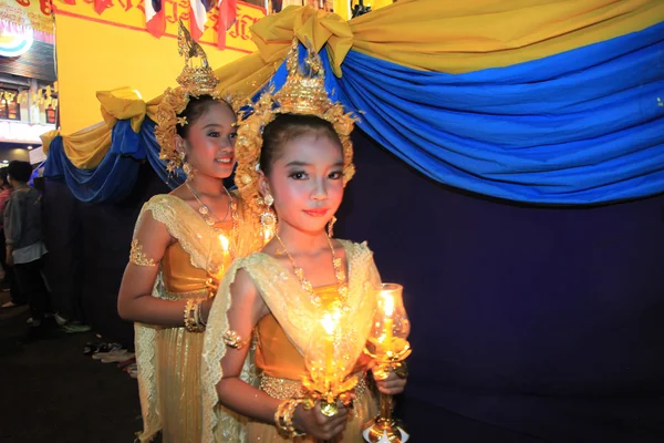 Bangkok - 5 Dec: Kungens födelsedagsfirande - Thailand 2010 — Stockfoto