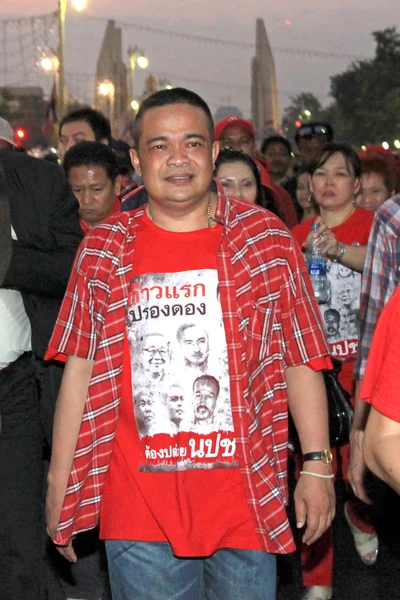 BANGKOK - DEC 10 : Démonstration de chemises rouges - Thaïlande — Photo