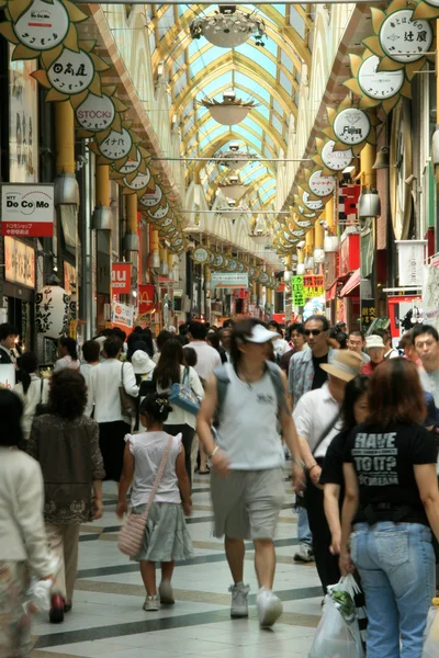 Arcade Shopping ocupado - Cidade de Tóquio, Japão — Fotografia de Stock